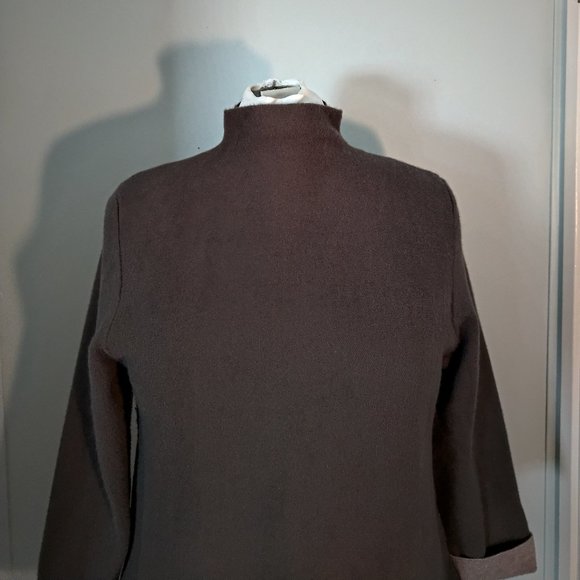 Tahari Sweater - Picture 4 of 7